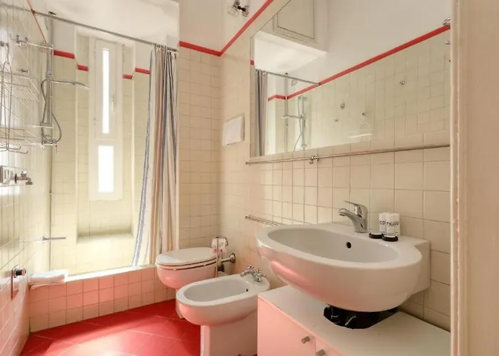 Buonarroti Cozy Lägenhet *