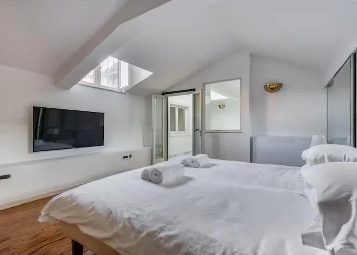 Milano Suites Апартаменты Милан