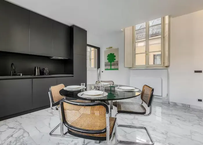 Апартаменты Milano Suites *