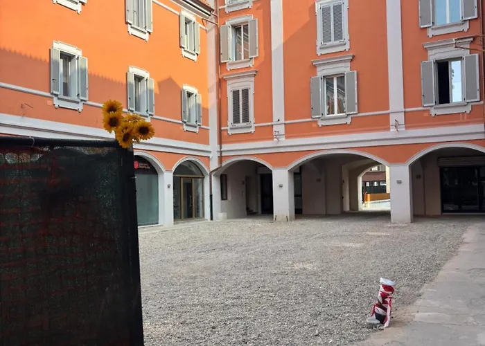 Quite And Lovely Attic - Paolo Sarpi 8 - Location Apartamento Milão