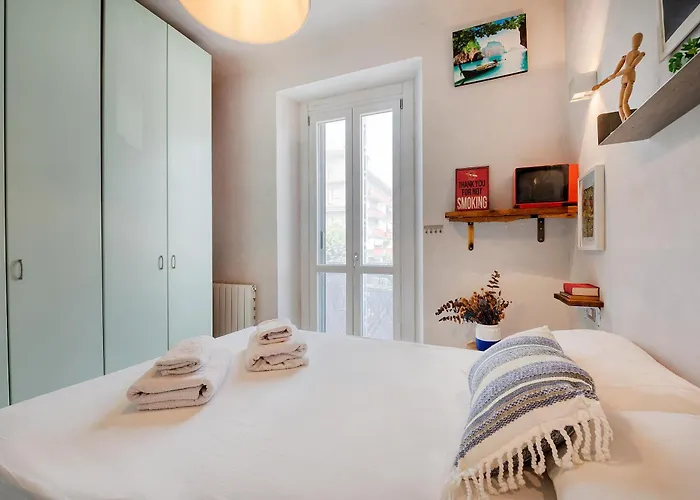 Bessy House At Fondazione Prada * Milaan