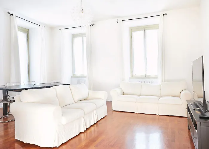 Superhouse Piazza Duomo Area