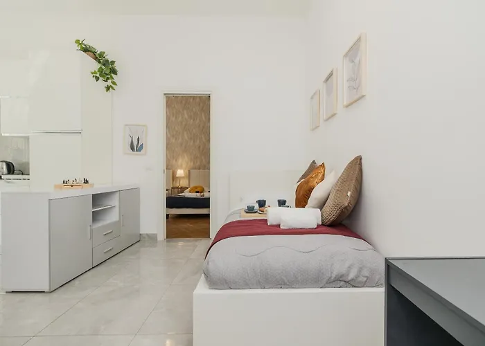 Modern&elegant Double Flat - 15 Min Duomo Apartament