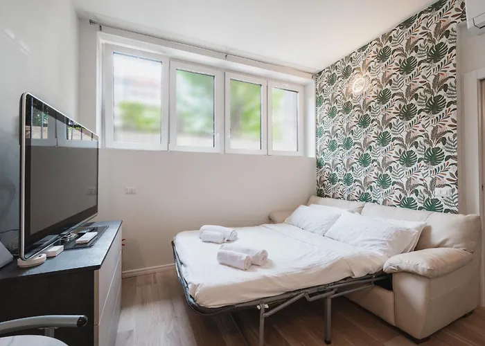 Modern 5 Min Walk From San Siro Stadium شقة ميلان