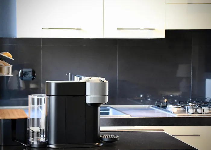 Pasitea - 1 Min Walk Tram To Duomo, Easy To Rho Fiera Mediolan