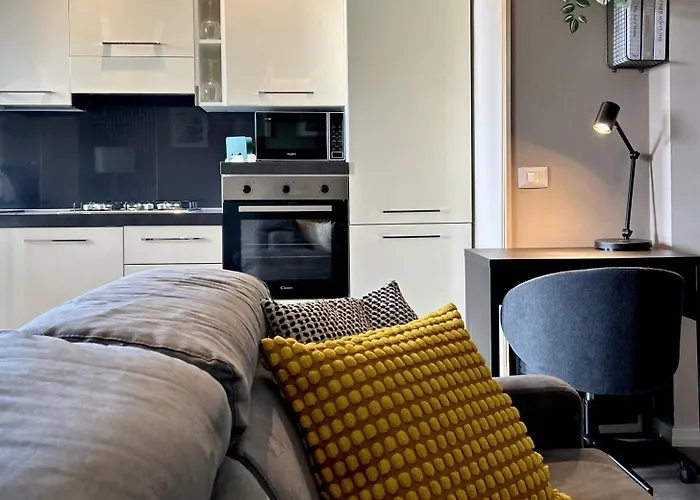 Pasitea - 1 Min Walk Tram To Duomo, Easy To Rho Fiera Apartament