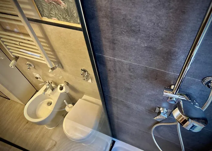 Apartament Pasitea - 1 Min Walk Tram To Duomo, Easy To Rho Fiera Mediolan