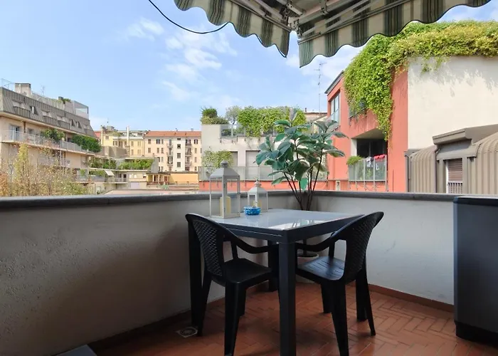 With Exclusive Terrace In Downtown With Ac,wifi,subway M1 M2 In Shopping Area Lejlighed *