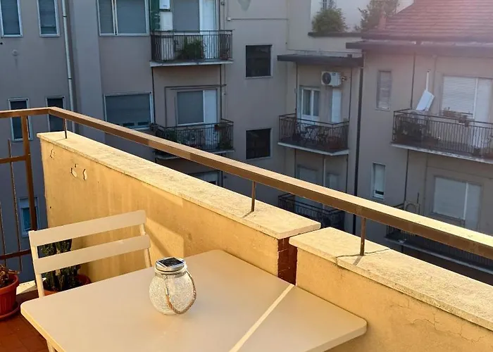 Navigli Retreat Near Duomo *