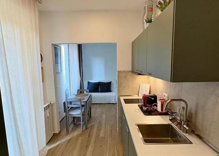 Loreto 15 Mins From Duomo - M1 Rovereto *