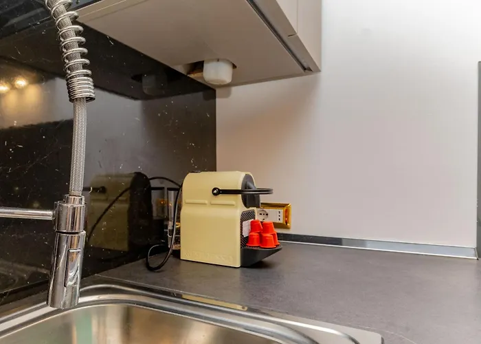 New Exclusive Fondazione Prada Tram To Duomo Apartment