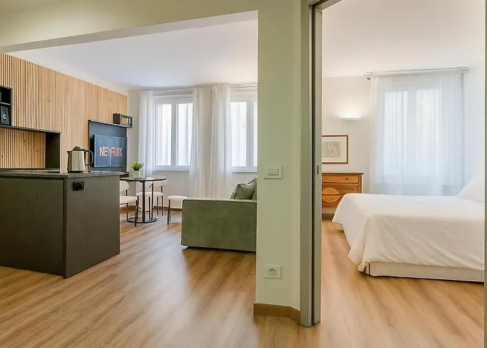 Daire Jada Monforte- Exclusive In The Heart Of The Milano