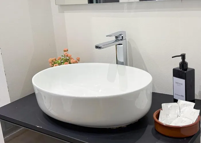 Luxury Penthouse - 5 Min To Duomo 2 *