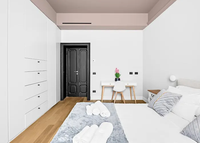 Διαμέρισμα Luxury Penthouse - 5 Min To Duomo