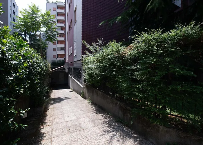 Luxury House Jacuzzi - Milano