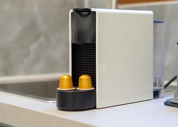 White - Duomo - 6 Posti *