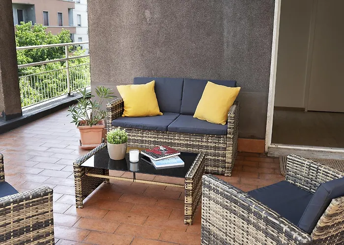 公寓 Terrazza Milanese - San Siro, Fiera & Life - Rinnovamento Facciata Palazzo In Corso *