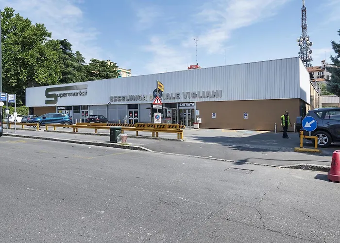 公寓 Terrazza Milanese - San Siro, Fiera & Life - Rinnovamento Facciata Palazzo In Corso *