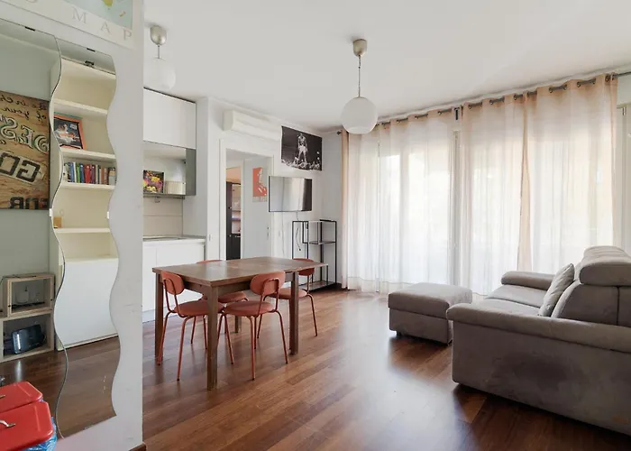 Guesthost - Stylish Viale Toscana Apartman