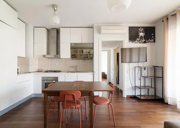 Guesthost - Stylish Viale Toscana