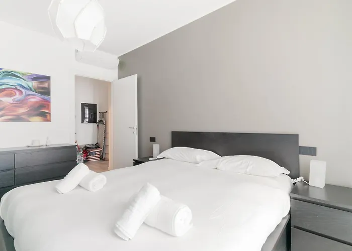 Guesthost - Bonola M1 Balcony Апартаменты *