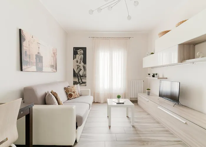 Guesthost - Cosy Porta Venezia & Buenos Aires! Milano