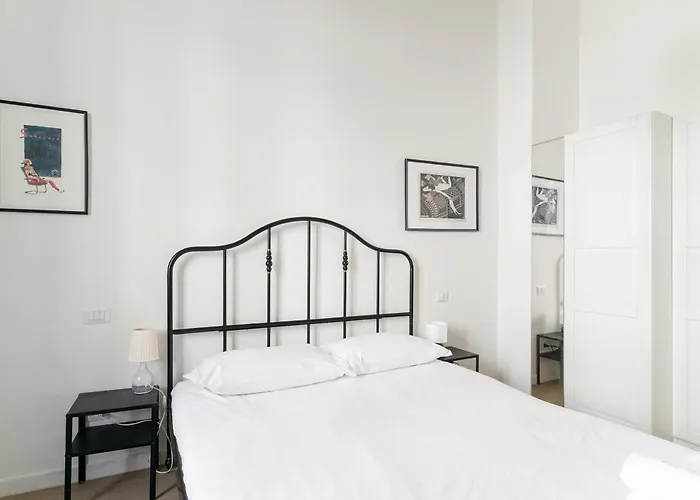 Apartamento Guesthost - M4 Argonne Balcony Milán