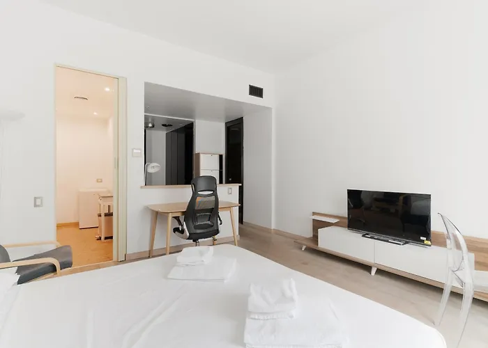 Guesthost - Cosy Missori M3 *