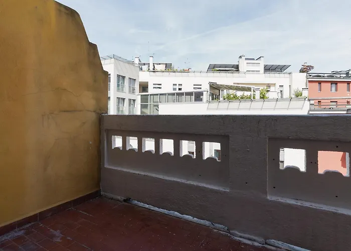 Guest Host Milano- Brenta M3 Balcony Milano