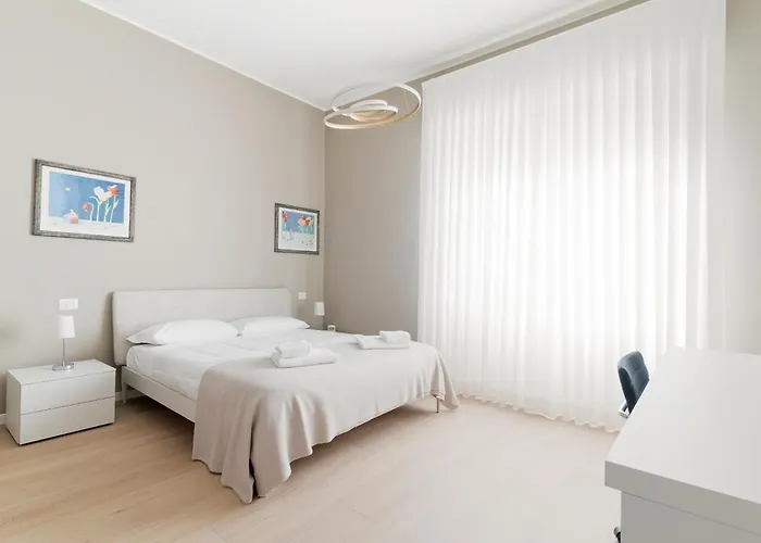 Apartman Guesthost - Cozy & Bright Milánó