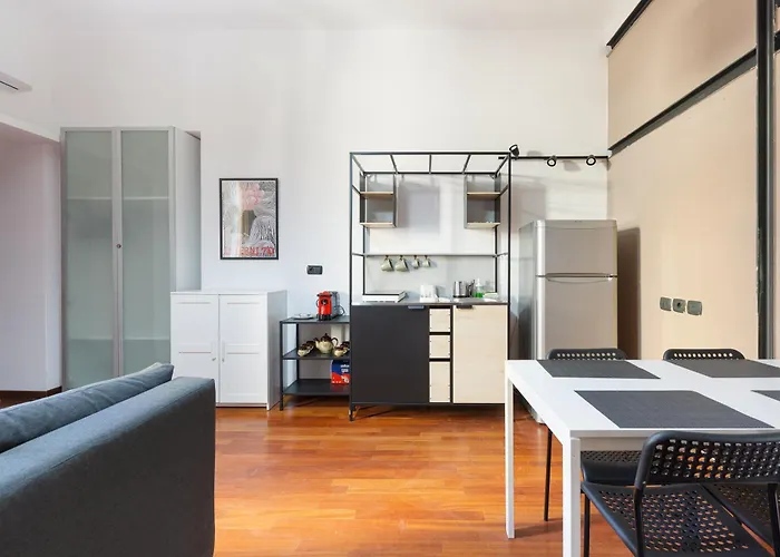 Guesthost - Mm3 Lodi Bright * Mediolan