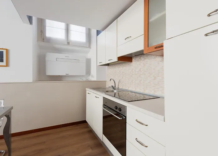 Guesthost - M5 Istria & Marche Roomy Lofted *
