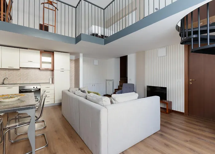Guesthost - M5 Istria & Marche Roomy Lofted Appartamento