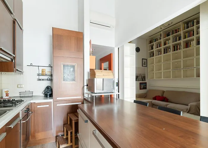 Guesthost - Welcoming Ground-floor With Loft * Milano