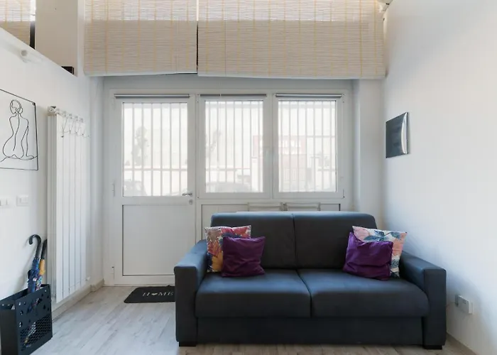 Guesthost - Cozy Loft X4 Near Via Padova