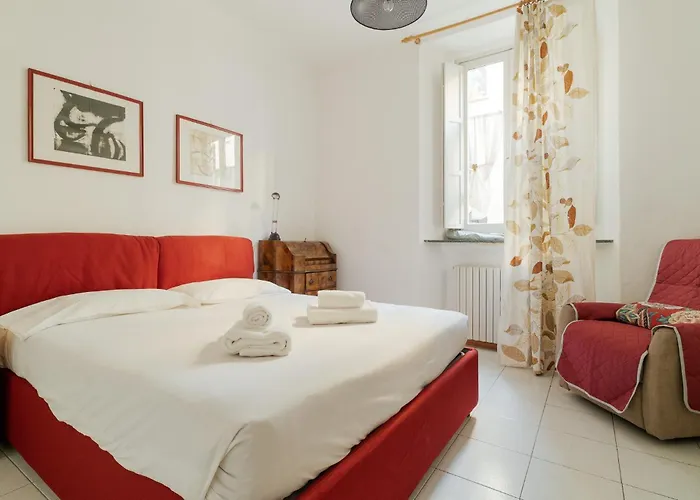 Apartment Guesthost - M2 Agostino Romantic Mailand