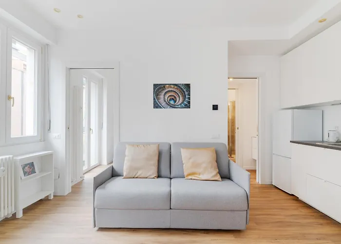 Guesthost - Varesina - Apartmán
