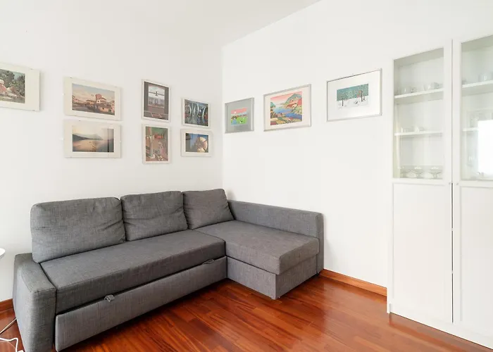 Guesthost - Brightly-lit Flat - M5 Gerusalemme * Milán