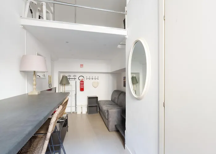 Guesthost - Cosy In The Heart Of * Milán