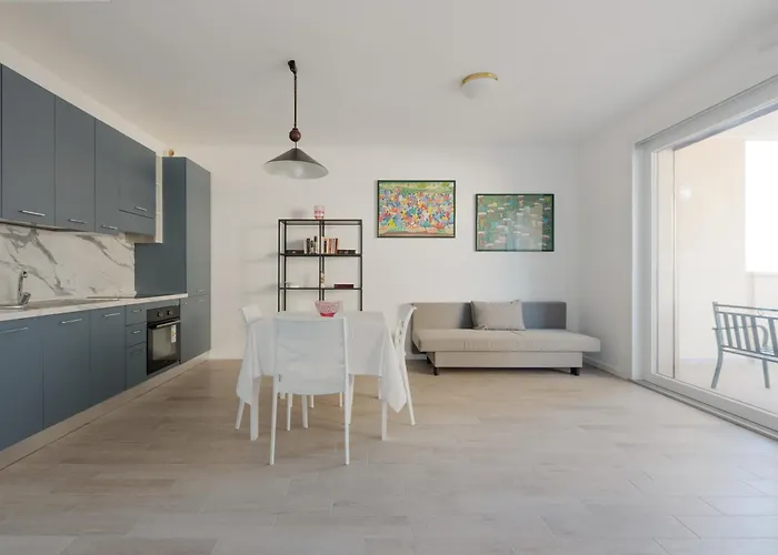 Guesthost - Milano-affori Balcony Daire Milano