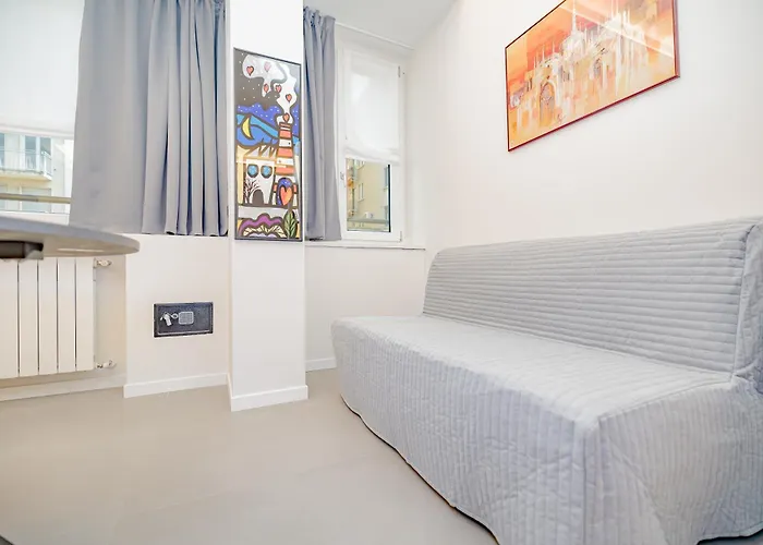 Guesthost - Cosy Milano- Buenos Aires & Loreto * ミラノ