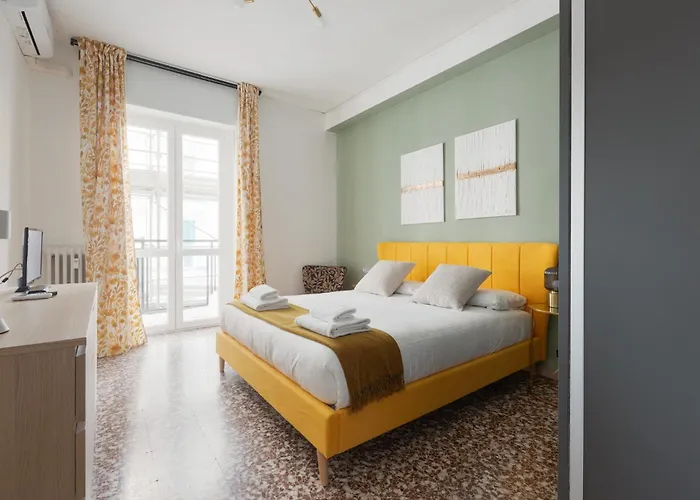 Daire Guesthost - San Siro Modern With Balcony