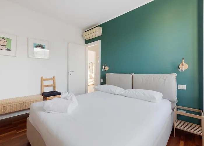 Lejlighed Guesthost - Modern With Balcony Near Niguarda Hospital