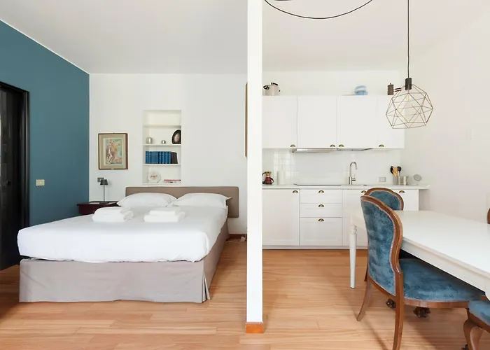 Guesthost - Sant'ambrogio & Duomo Elegant Appartement *