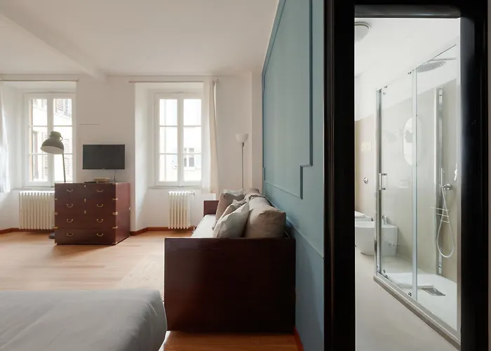 Appartement Guesthost - Sant'ambrogio & Duomo Elegant Milaan