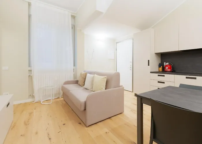 Guesthost - Primaticcio M1 Modern And Bright Lejlighed