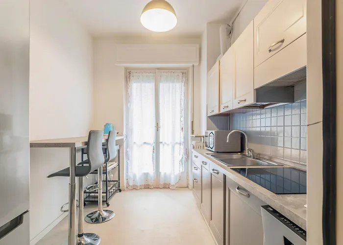 De Angeli M1- Cosy With Balcony Apartman Milánó