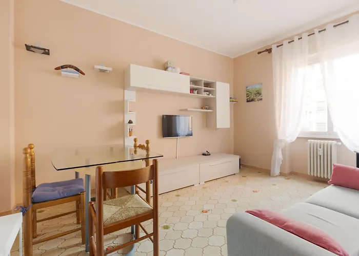 Guesthost - With Balcony- M3 Maciachini Apartamento Milán