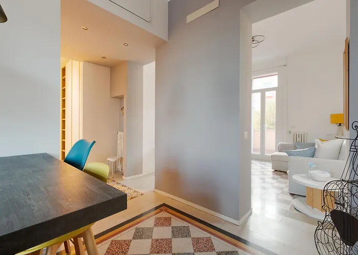 Guesthost - M4 Argonne Cosy Apartament