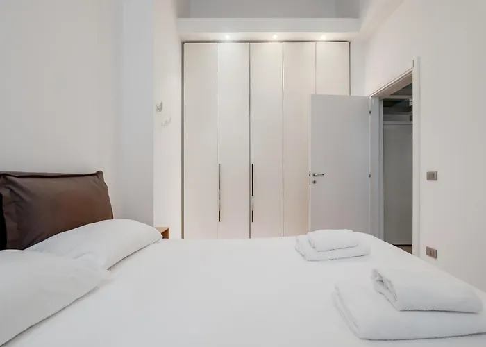 아파트 Guesthost - Sempione & Monumentale *